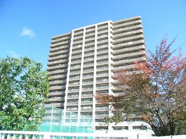 ディーレスティア堺・光明池 03.jpg