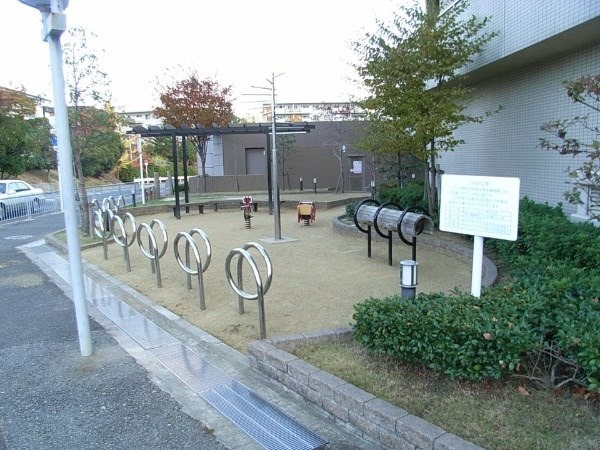 ディーレスティア堺・光明池 04.jpg