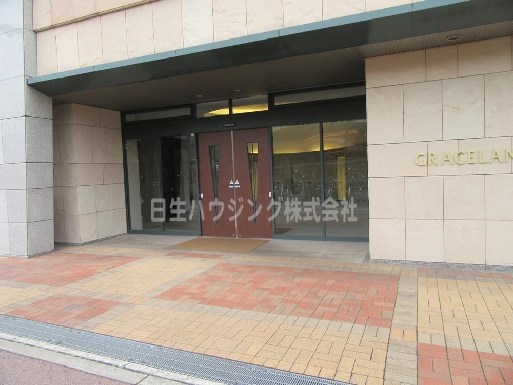グレイスランドマーク堺・光明池 マンション入口