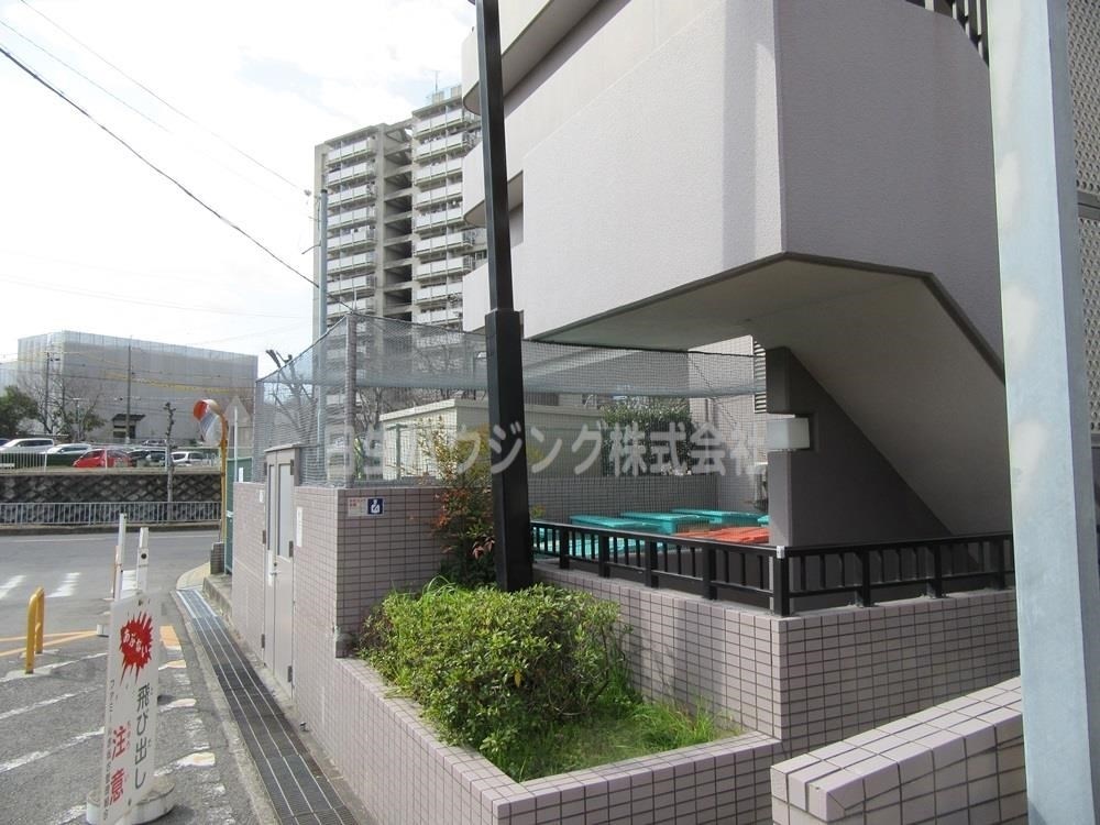 ファミール赤坂台 ゴミステーション