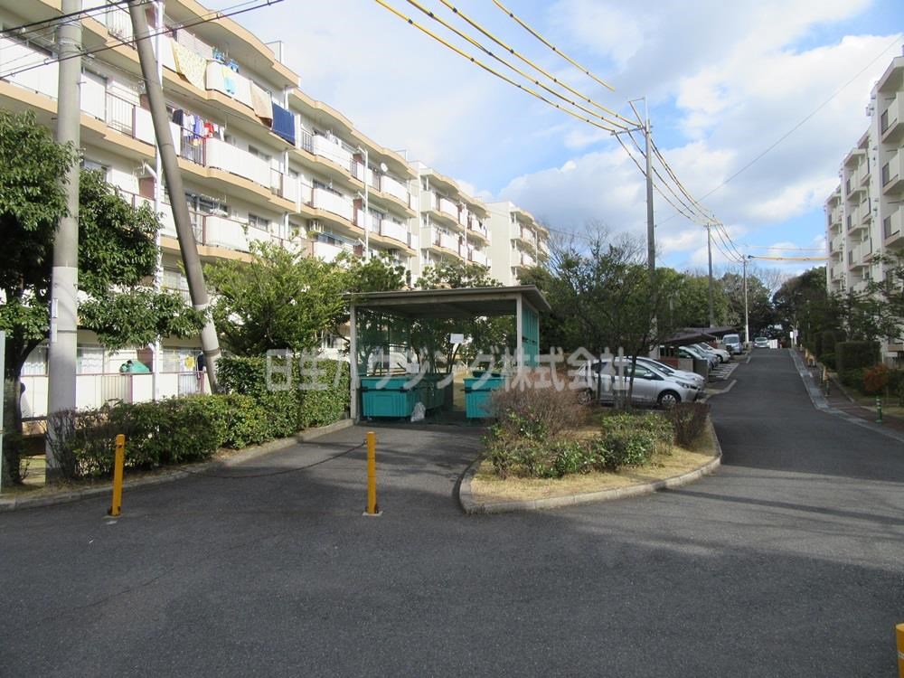 城山台3丁住宅　2号棟 ２棟南側 (2)_1.jpg