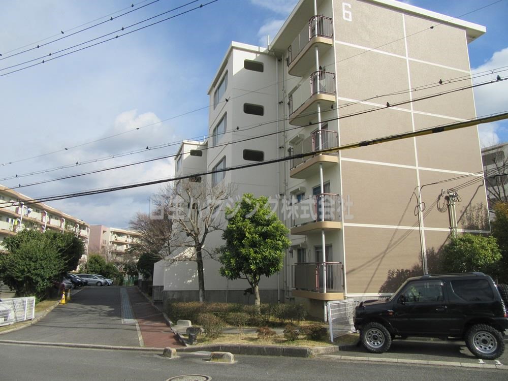 城山台3丁住宅　6号棟 ６棟北側_1.jpg
