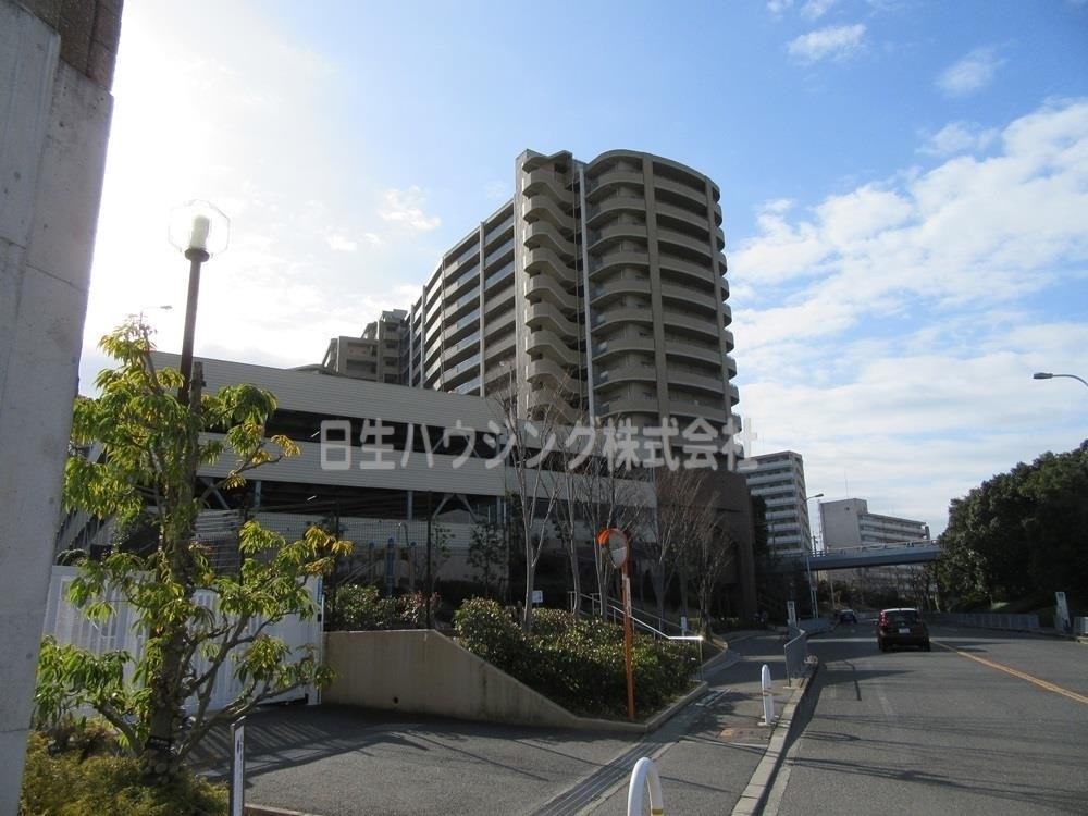 堺・泉北光明池城山公園シンシア 北側全景