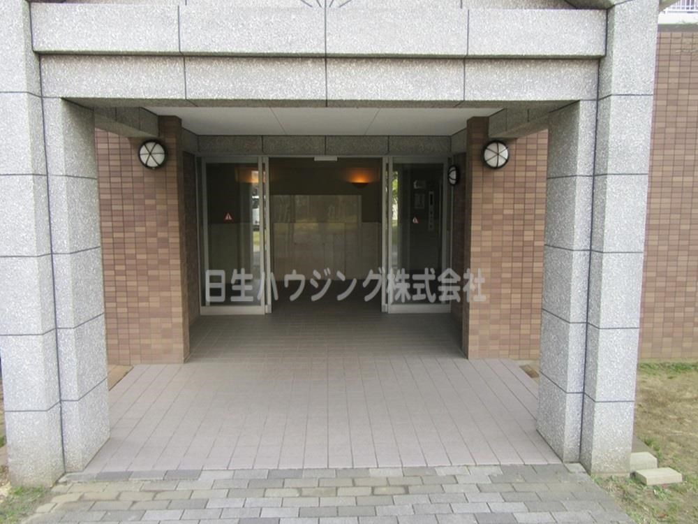 ソワール新檜尾台　３号棟 ３棟エントランス (2)_1.jpg