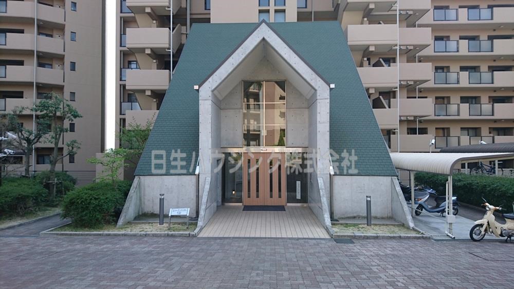 エバーランドシティ新・泉北６番館 エントランス_1.jpg