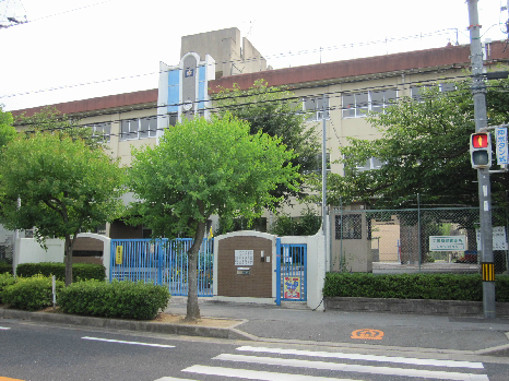 エバーランドシティ新・泉北７番館 小学校：和泉市立光明台北小学校　2060m