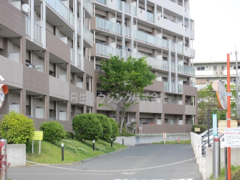 ソワール新檜尾台　３号棟 ３棟前チェーンゲート