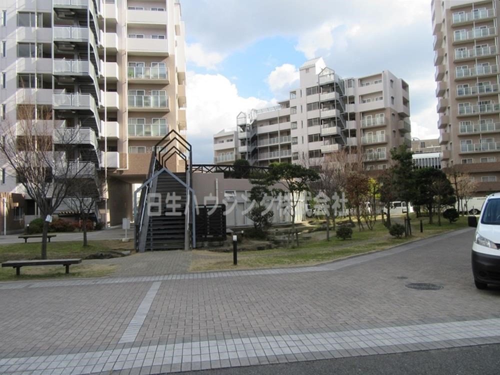 ソワール新檜尾台　５号棟 敷地内管理棟