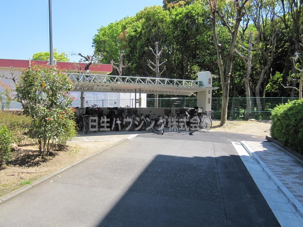 光明池駅前第2住宅　4号棟 駐輪場