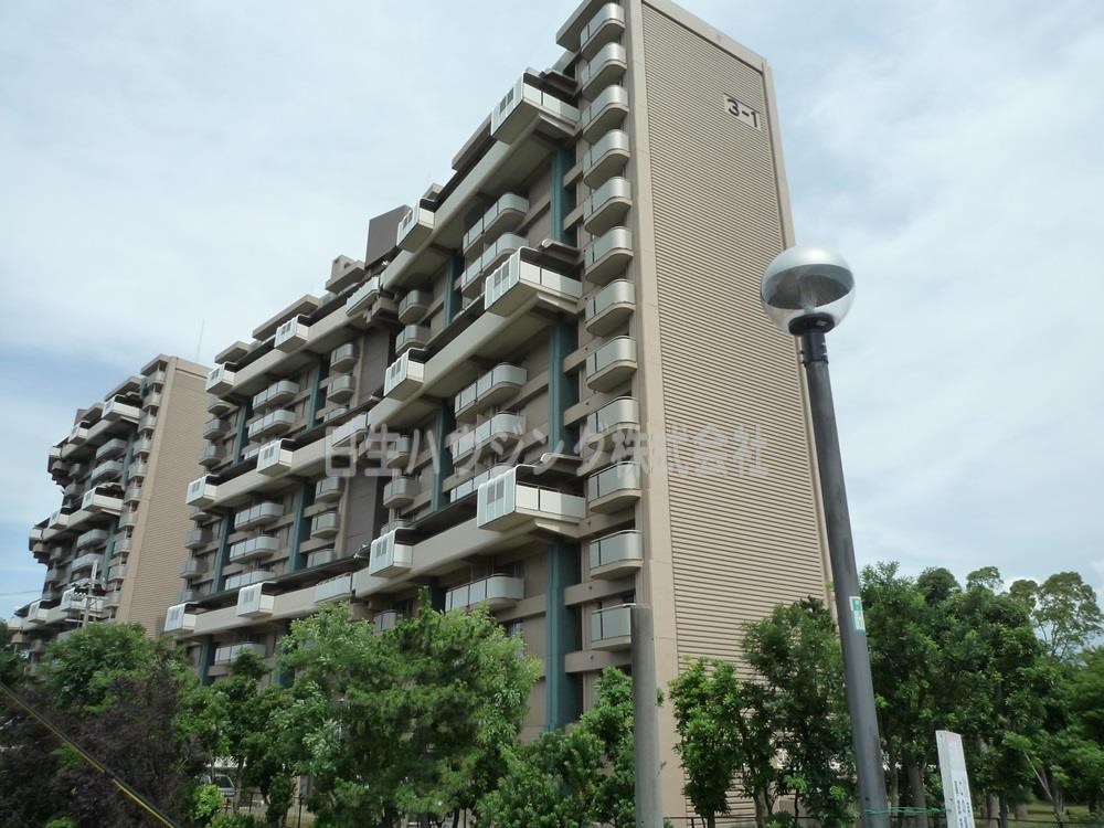 泉北鴨谷台３丁第２住宅　1号棟 外観写真１_1.jpg