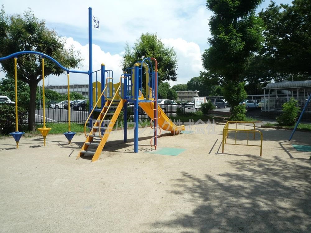 マイシティ泉北Ｂ棟 敷地内公園