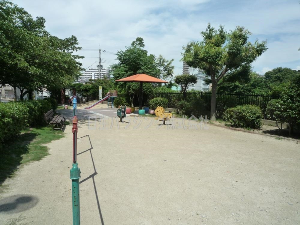 マイシティ泉北Ｂ棟 敷地内公園