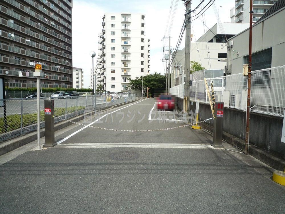セントラルステージ光明池 敷地内出入口