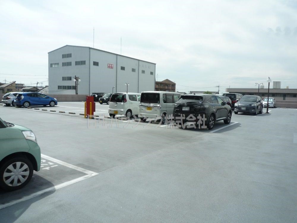 セントラルステージ光明池 駐車場