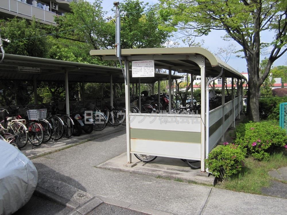 光明池駅前第3住宅　13号棟 駐輪場