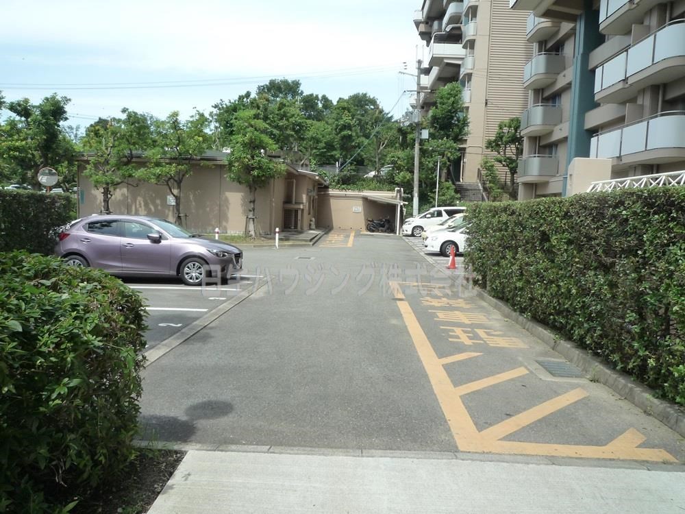 泉北鴨谷台３丁第２住宅　2号棟 敷地内道路