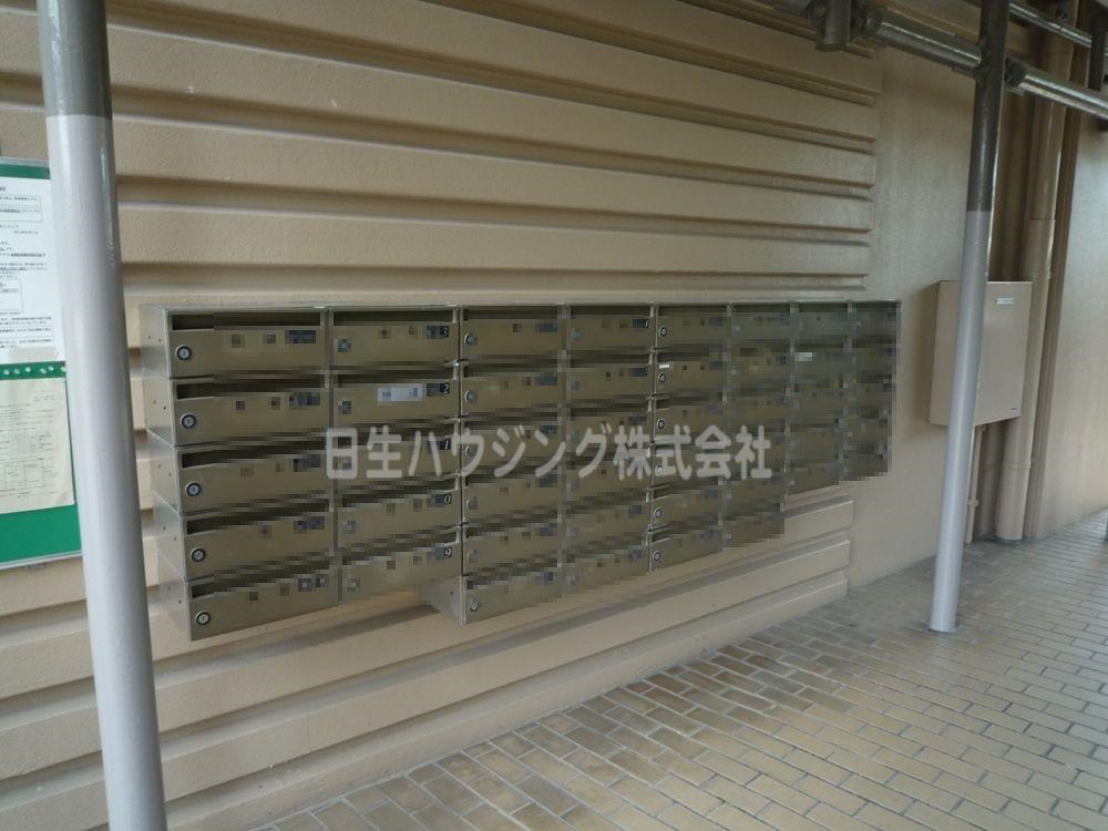 泉北鴨谷台３丁第２住宅　1号棟 メールボックス