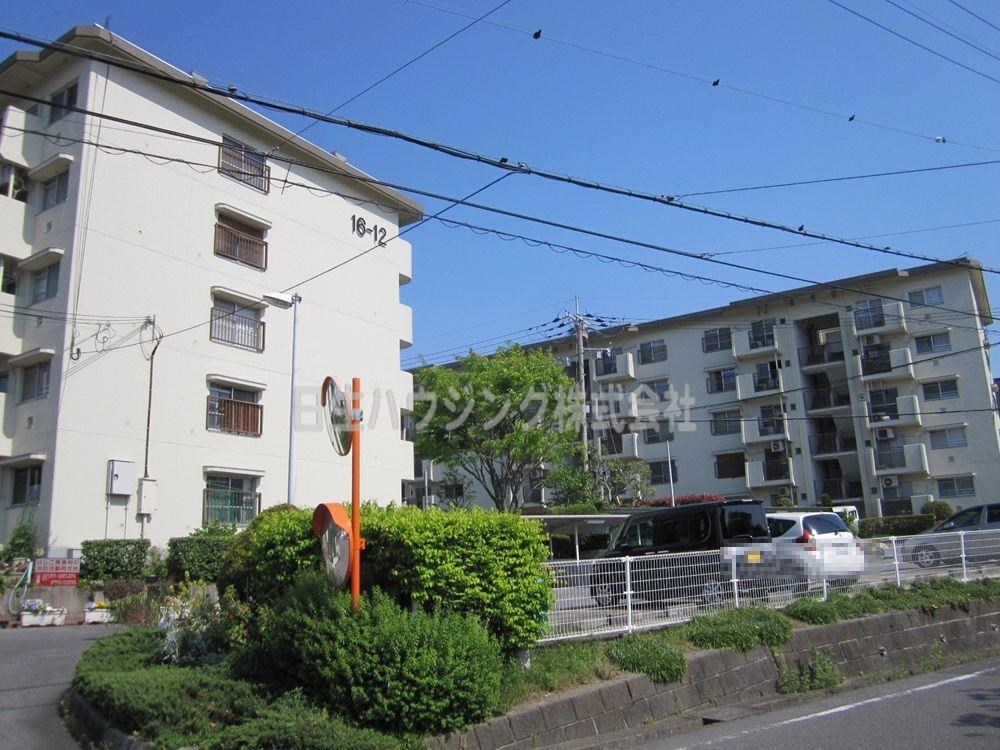 新檜尾台第1次住宅　12号棟 １２・９号棟_1.jpg