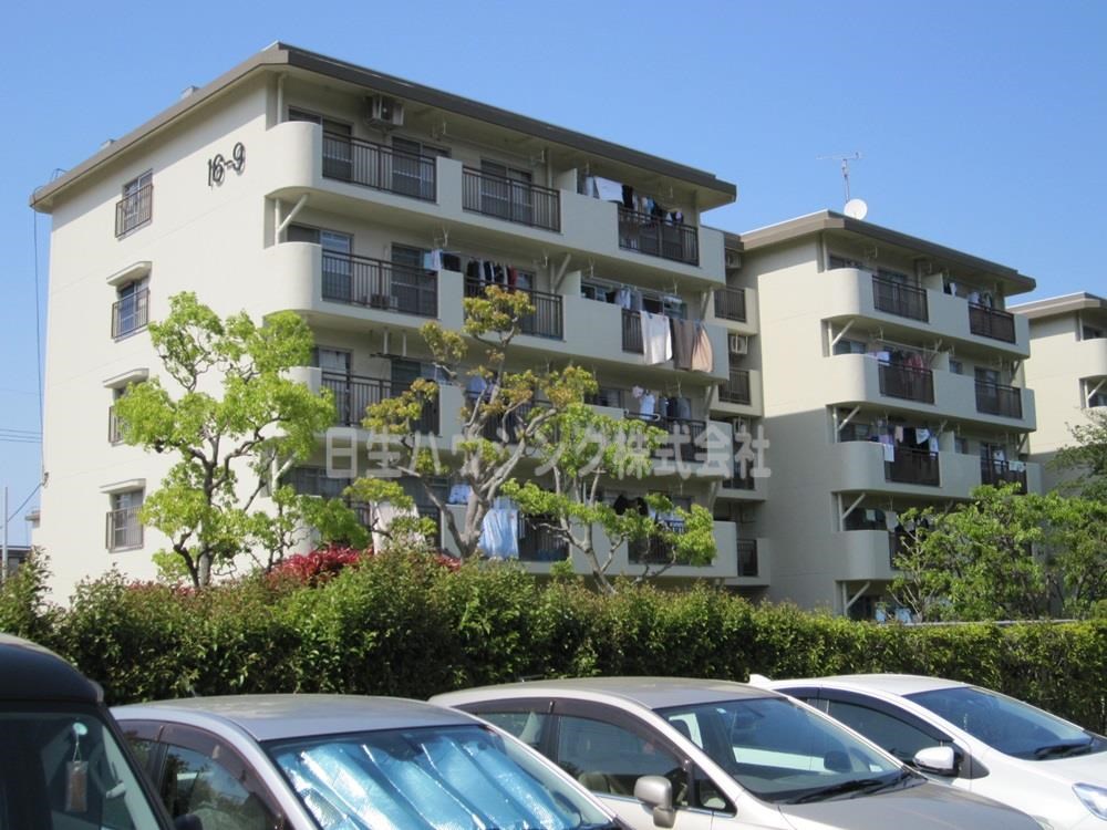 新檜尾台第1次住宅　9号棟 ９号棟南西側から２_1.jpg