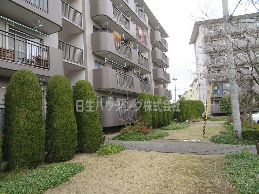 新檜尾台第2次住宅　2号棟 新檜尾７棟全景 2_1.jpg