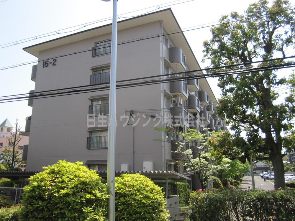 新檜尾台第2次住宅　2号棟 ２号棟東側から_1.jpg