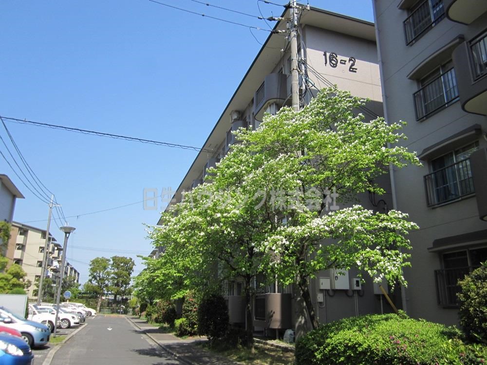 新檜尾台第2次住宅　2号棟 ２号棟北西側から_1.jpg