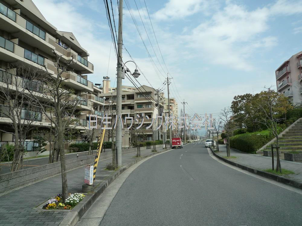 ガーデンコート和泉中央２号棟 P1090102_1.jpg