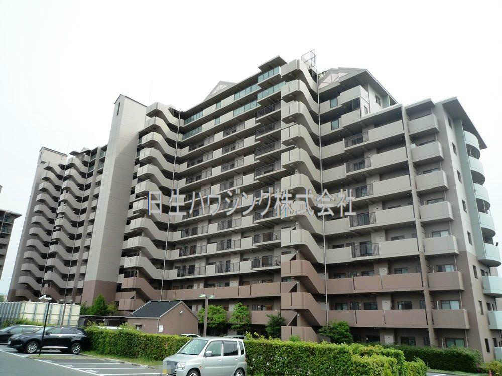 モンセーヌ和泉中央　４番館 外観写真.jpg