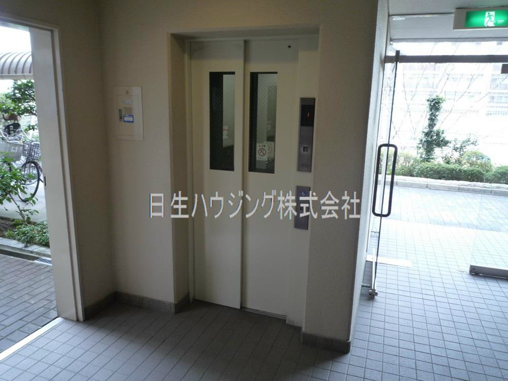 ガーデンコート和泉中央２号棟 エレベーター