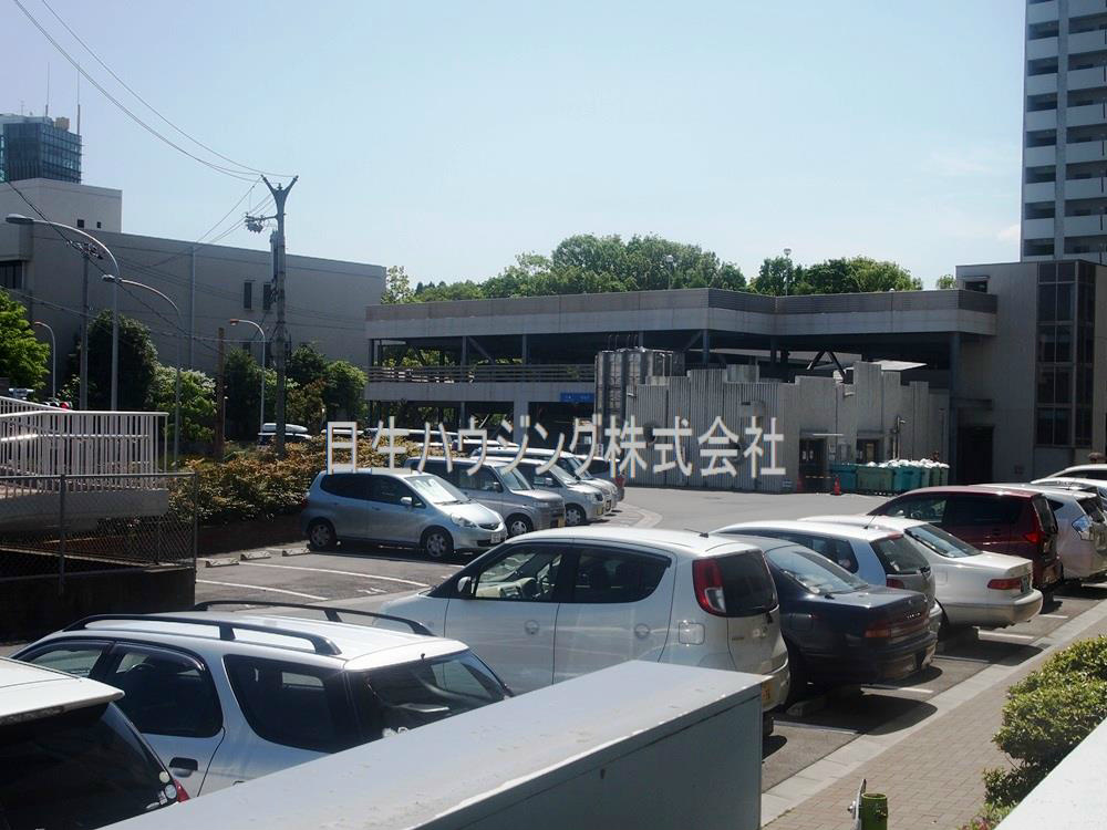 泉北若松台ＡＢ住宅1号棟 P4302461_1.jpg