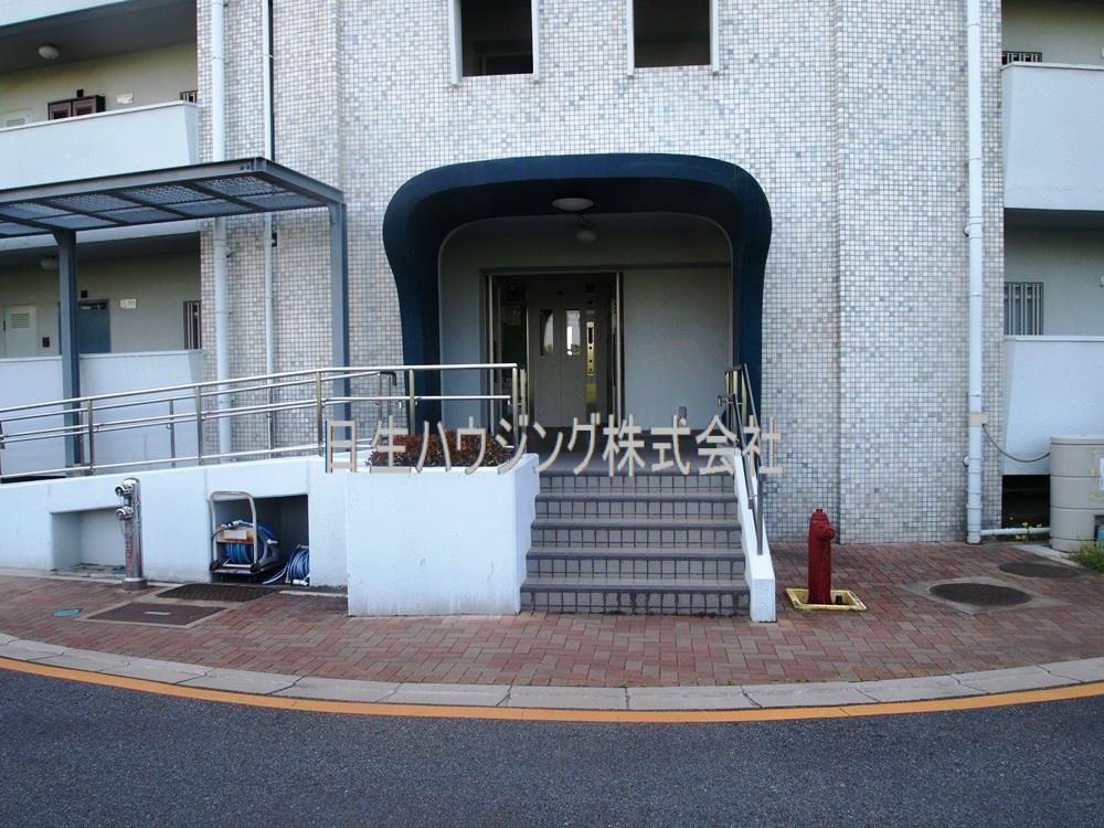 泉北若松台ＡＢ住宅1号棟 P4302434_1.jpg