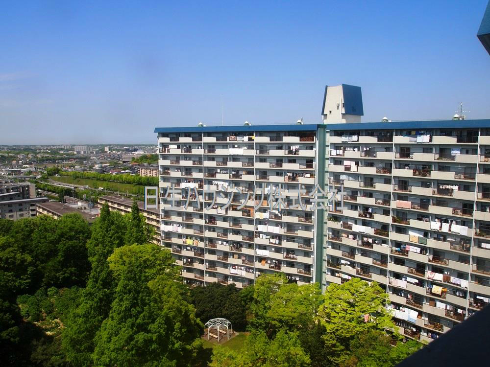 泉北若松台ＡＢ住宅2号棟 P4302531_1.jpg