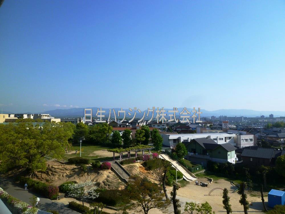 ファミール竹城台 P1040026_1.jpg