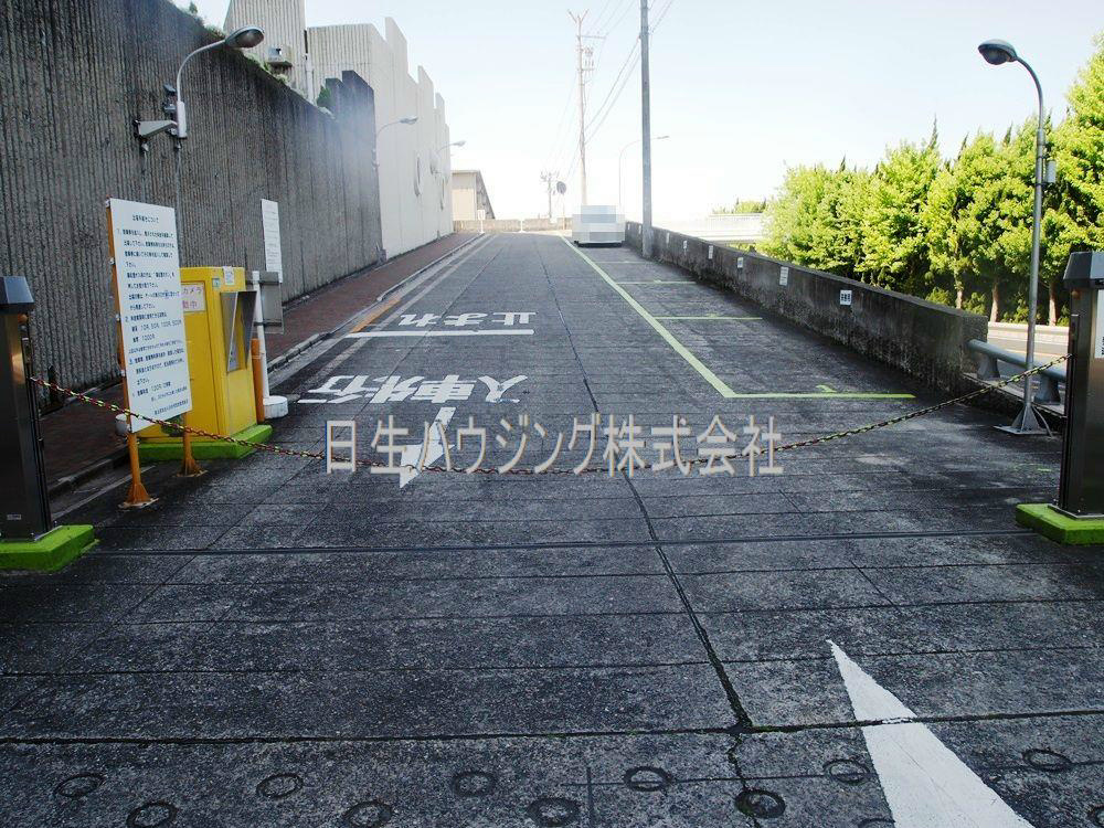 泉北若松台ＡＢ住宅1号棟 P4302419_1.jpg