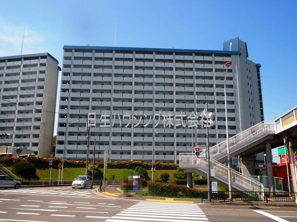 泉北若松台ＡＢ住宅1号棟 外観写真５.jpg