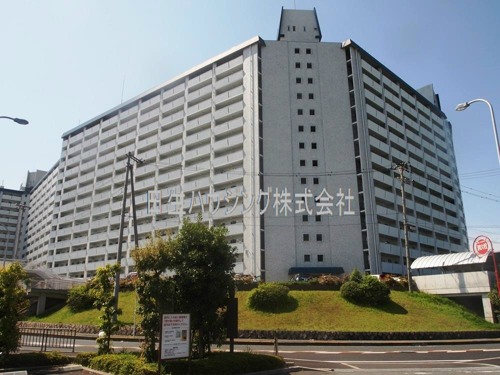 泉北若松台ＡＢ住宅1号棟 外観写真３.jpg
