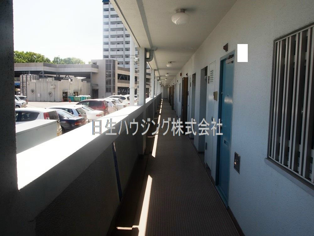 泉北若松台ＡＢ住宅1号棟 P4302460_1.jpg