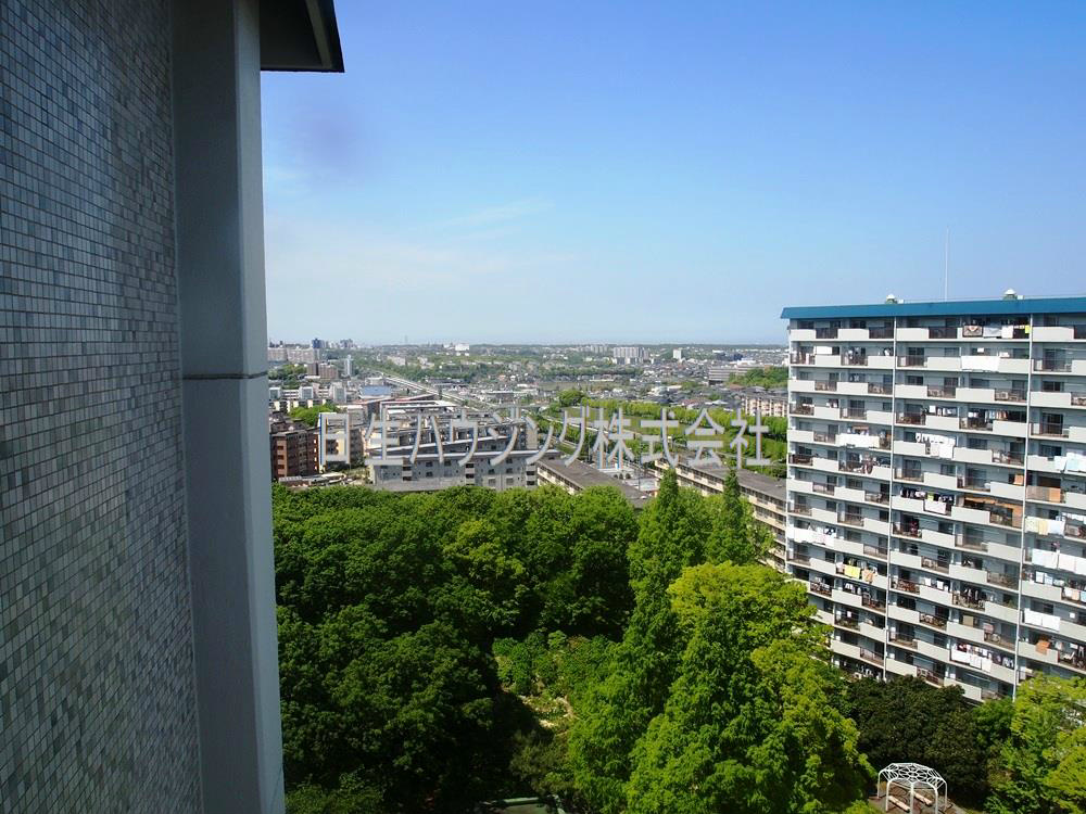 泉北若松台ＡＢ住宅2号棟 P4302532_1.jpg