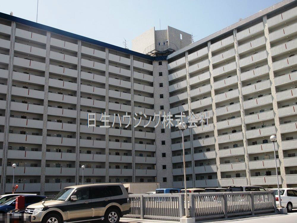 泉北若松台ＡＢ住宅2号棟 外観写真4.jpg