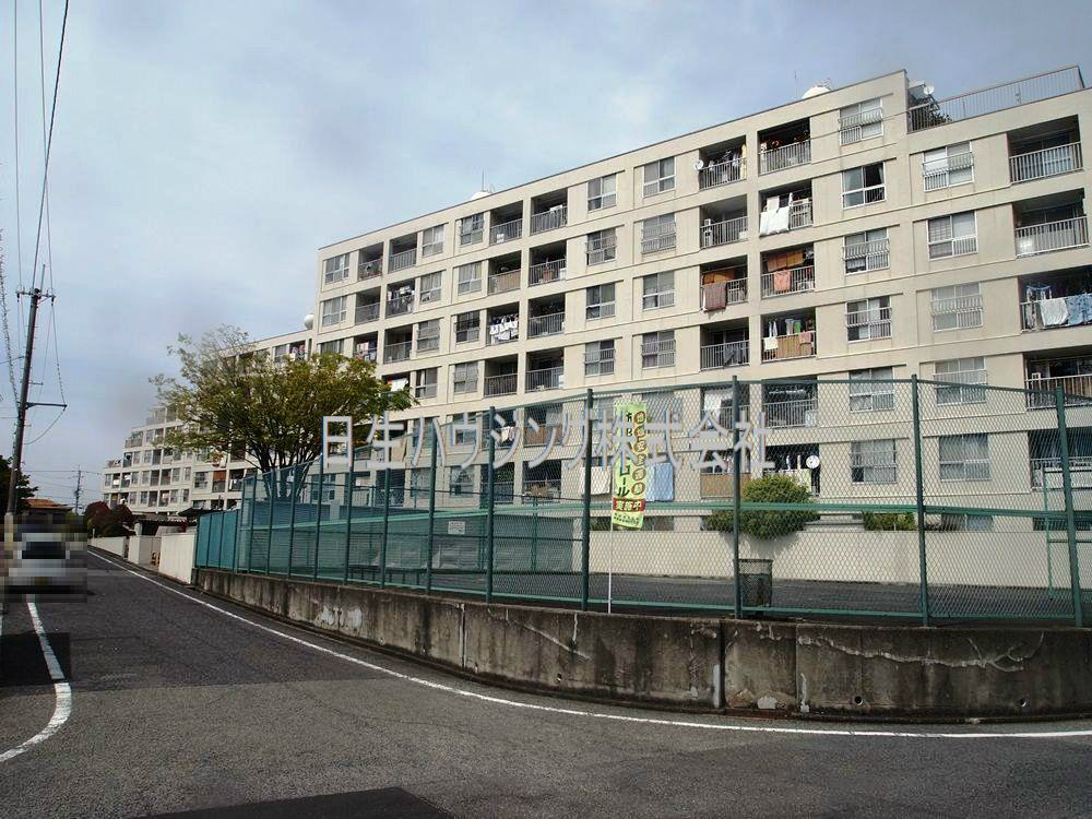 泉ヶ丘コーポラスA棟 外観写真.jpg