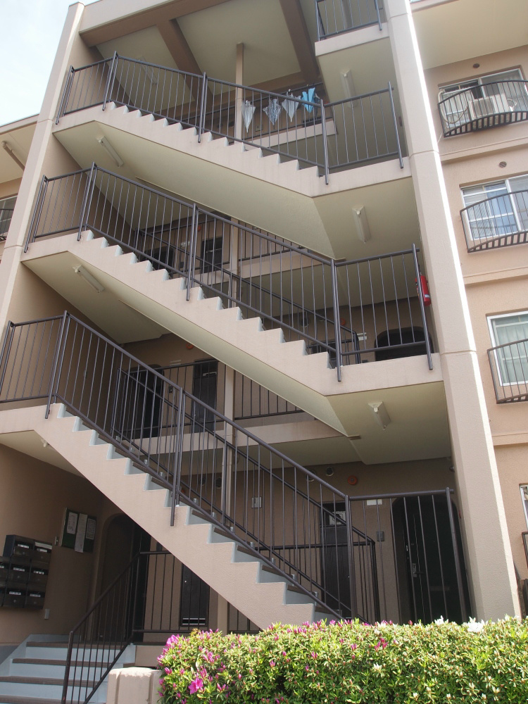 ニュー泉北マンション P4232300.jpg