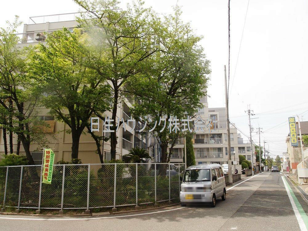 泉ヶ丘コーポラスA棟 P4242341_1.jpg