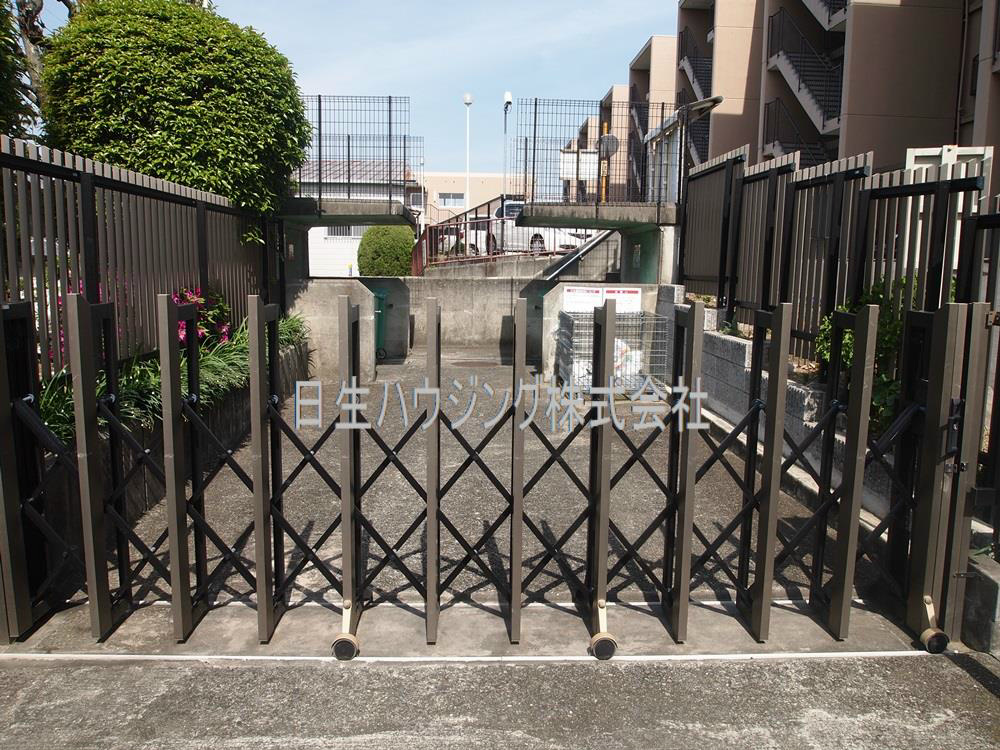 ニュー泉北マンション P4232297_1.jpg