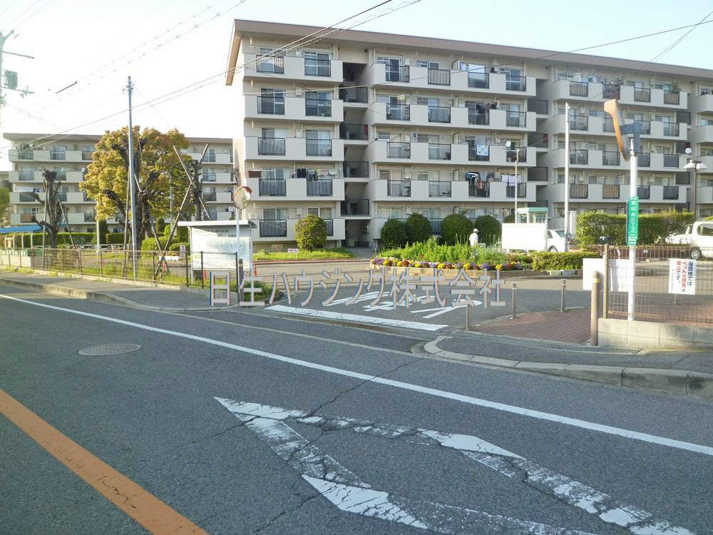 泉北宮山台団地３号棟 P1030746_1.jpg