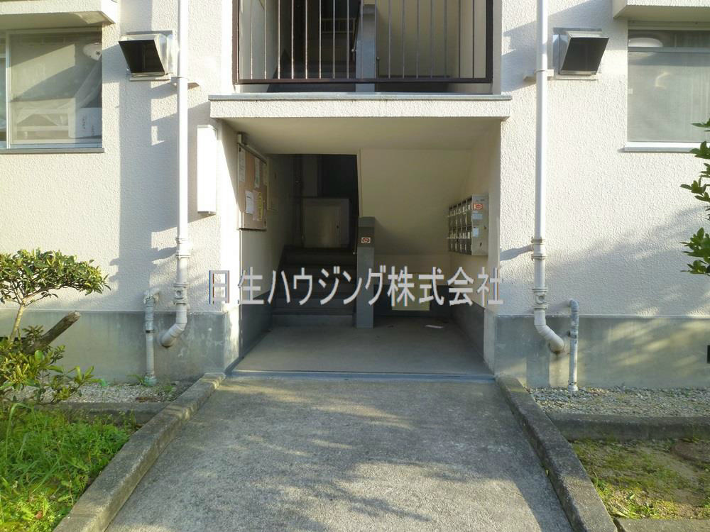 泉北宮山台団地３号棟 P1030752_1.jpg