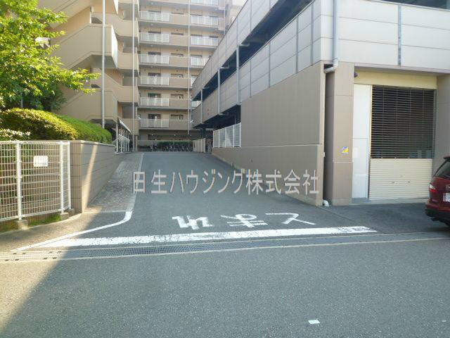 ロイヤルシャトー泉ヶ丘 P1050200_1.jpg