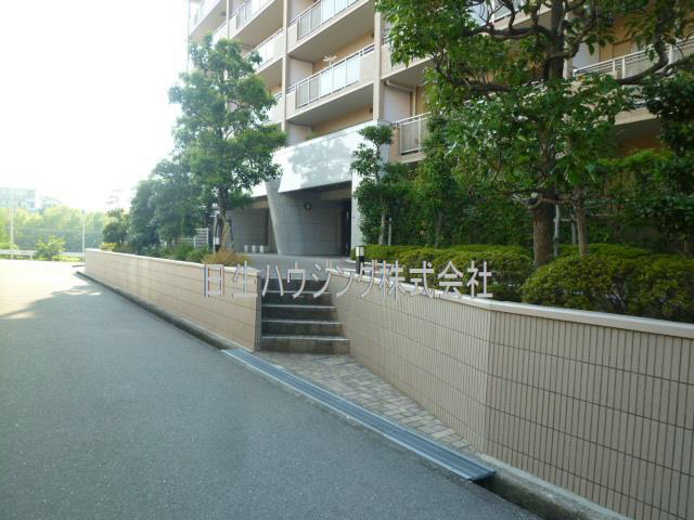 ロイヤルシャトー泉ヶ丘 P1050214_1.jpg