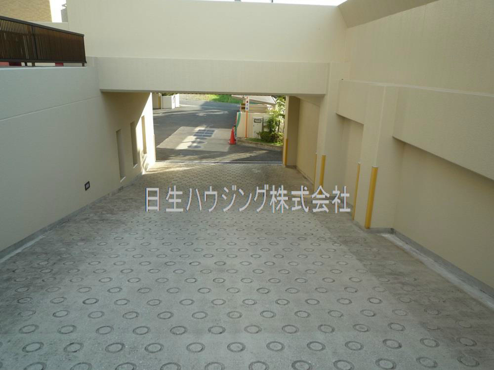 レイズコート原山台 P1110914_1.jpg