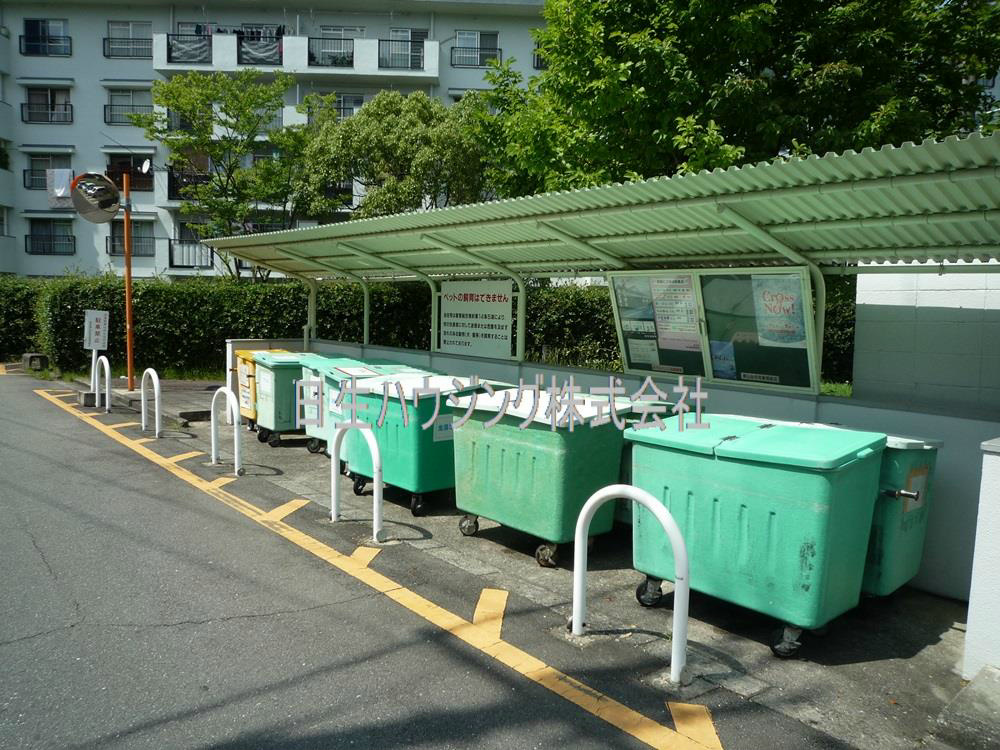 泉北原山台団地　4号棟 P1120148_1.jpg