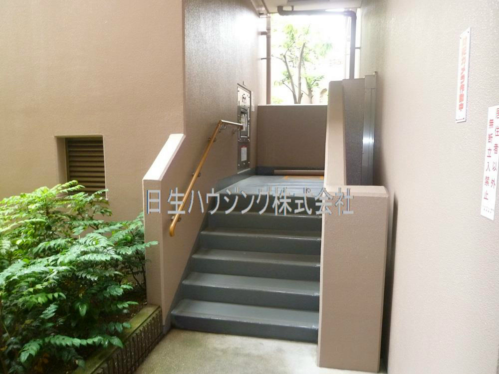 ファーストアヴェニュー泉ヶ丘 P1040518_1.jpg